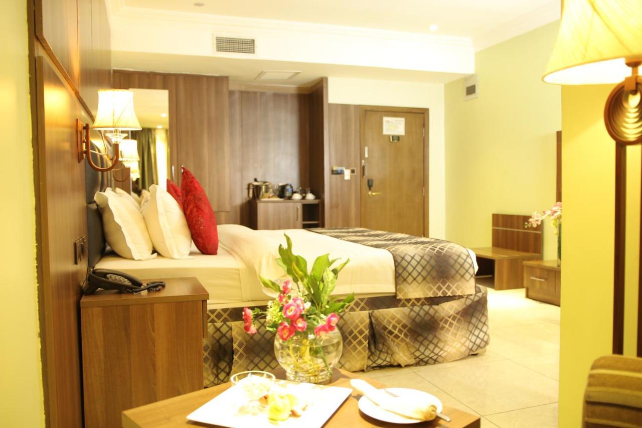 Grand Pela Hotel & Suites أبوجا المظهر الخارجي الصورة