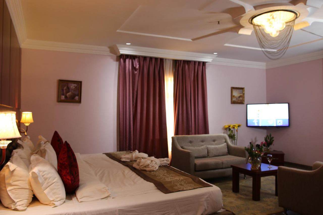 Grand Pela Hotel & Suites أبوجا المظهر الخارجي الصورة
