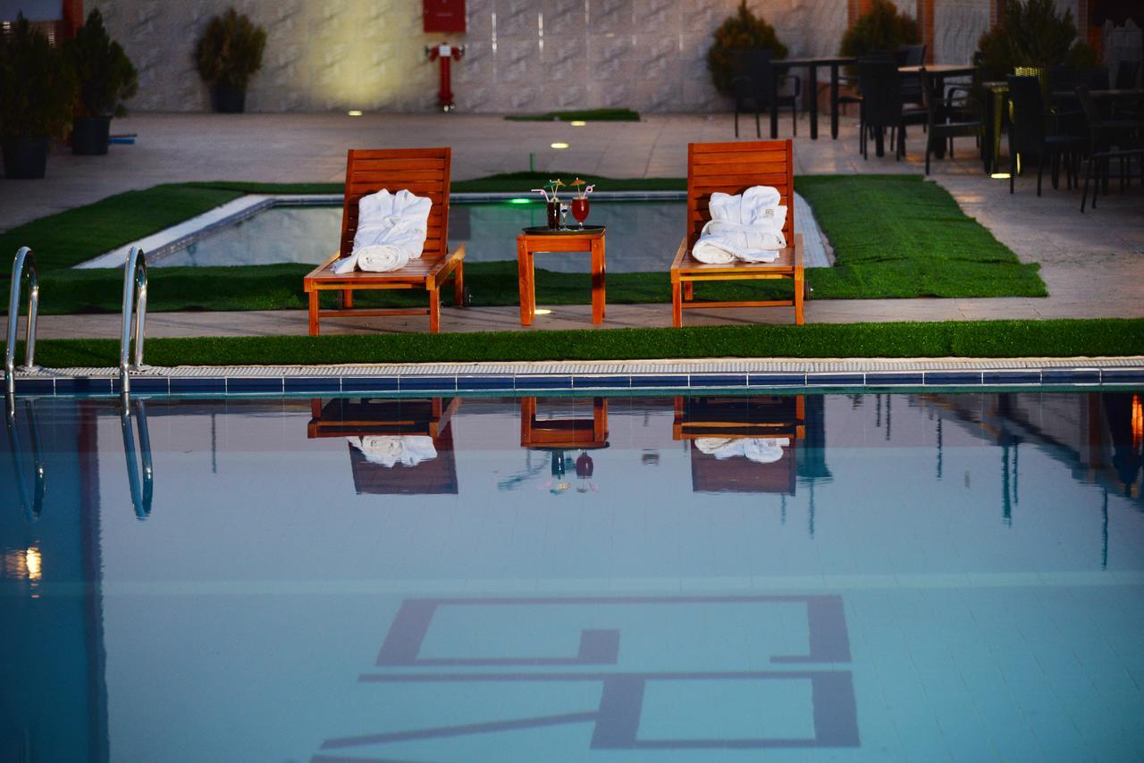 Grand Pela Hotel & Suites أبوجا المظهر الخارجي الصورة