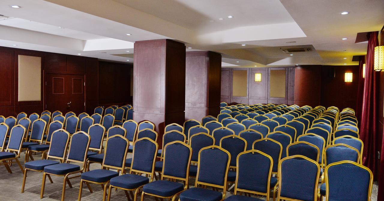 Grand Pela Hotel & Suites أبوجا المظهر الخارجي الصورة